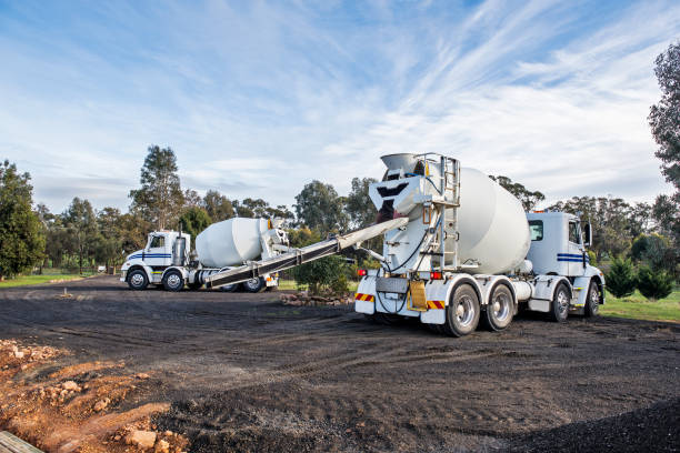 Best Concrete Crack Repair  in Veedersburg, IN