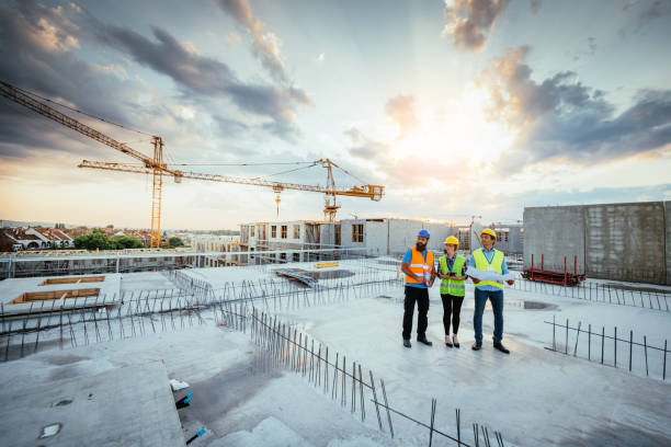 Best Custom Concrete Contractor  in Veedersburg, IN